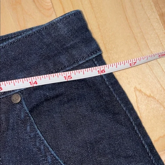 LC Lauren Conrad Dark Blue Mini Jean Skirt denim size 10 - Picture 5 of 6